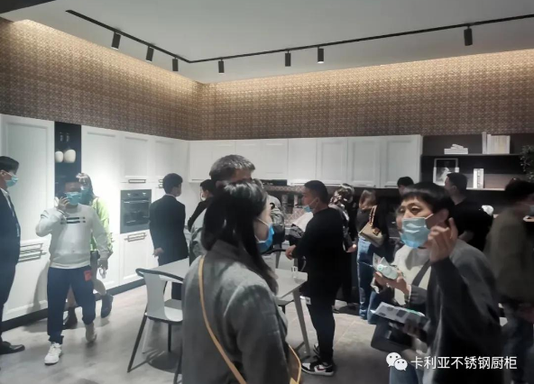 展露锋芒，看见光芒，卡利亚不锈钢橱柜闪耀2020广州设计周