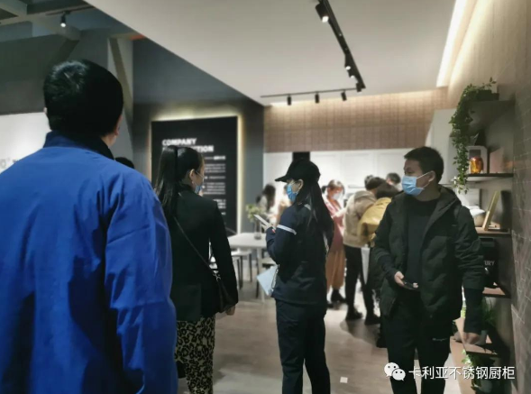 直击卡利亚不锈钢橱柜展馆热闹再现,打卡热点燃爆广州设计周